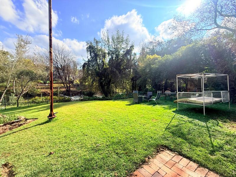 To Let 2 Bedroom Property for Rent in Woodmead Gauteng