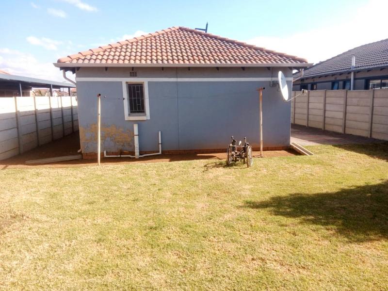 3 Bedroom Property for Sale in Albertsdal Gauteng
