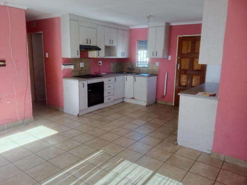 3 Bedroom Property for Sale in Albertsdal Gauteng