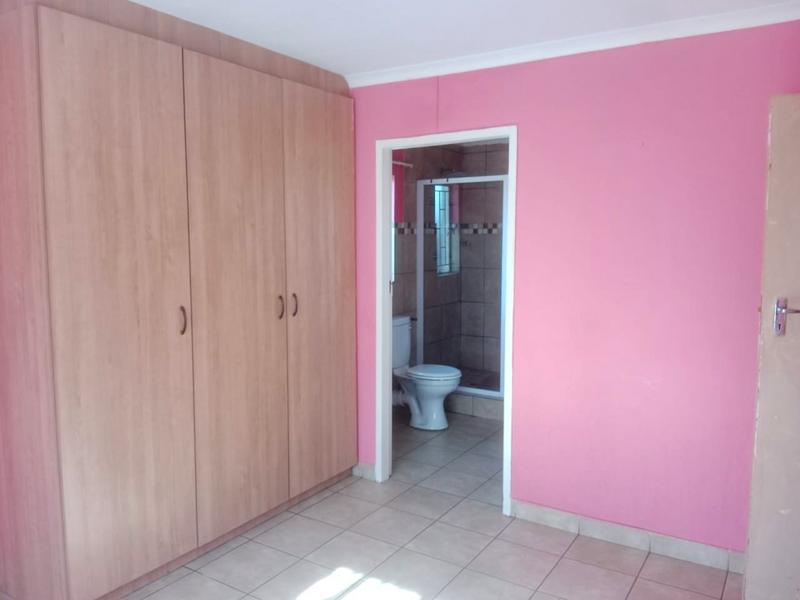 3 Bedroom Property for Sale in Albertsdal Gauteng