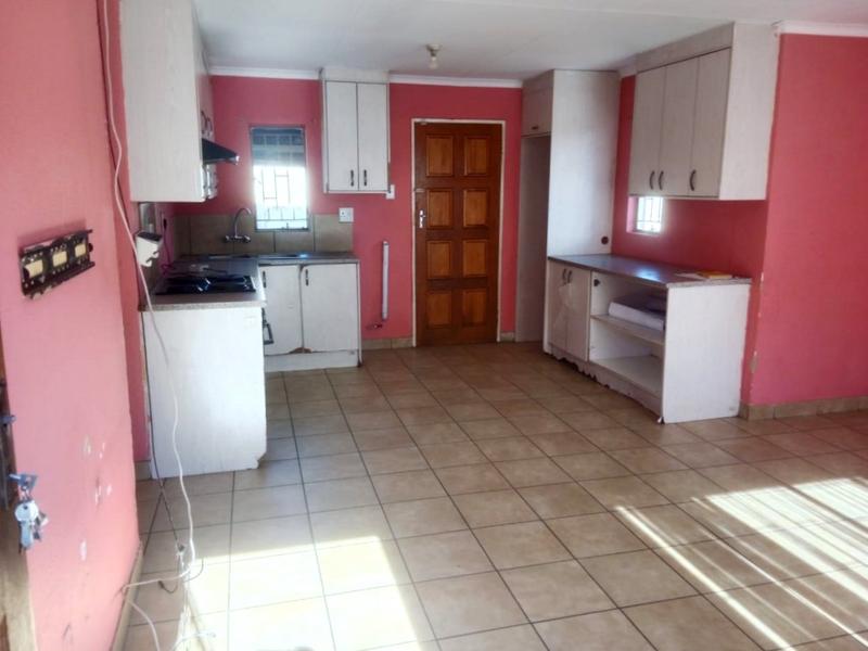 3 Bedroom Property for Sale in Albertsdal Gauteng