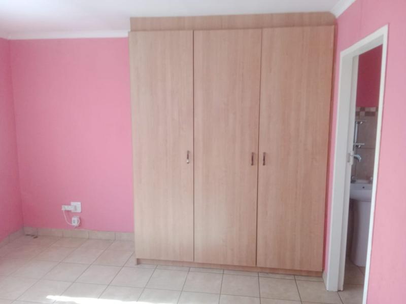 3 Bedroom Property for Sale in Albertsdal Gauteng