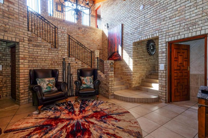 4 Bedroom Property for Sale in Ruimsig Gauteng