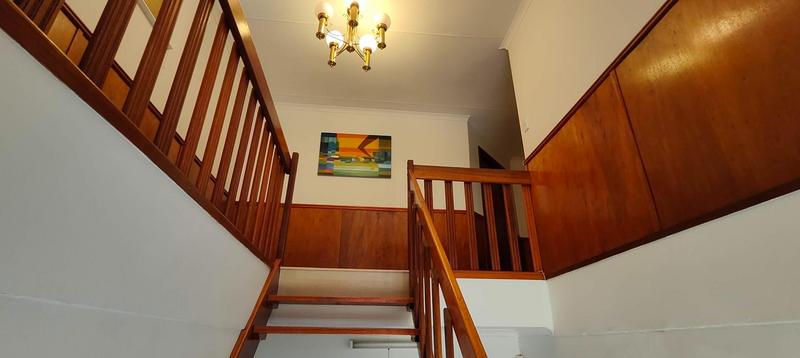 5 Bedroom Property for Sale in Laudium Gauteng