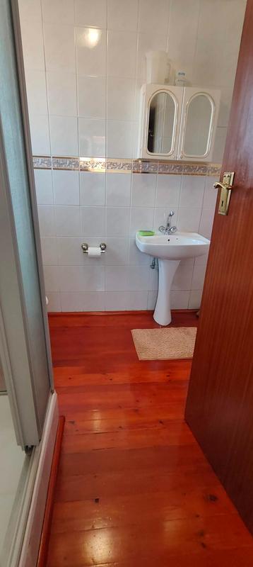 5 Bedroom Property for Sale in Laudium Gauteng