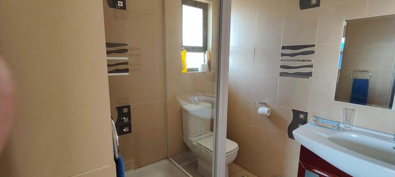 5 Bedroom Property for Sale in Laudium Gauteng