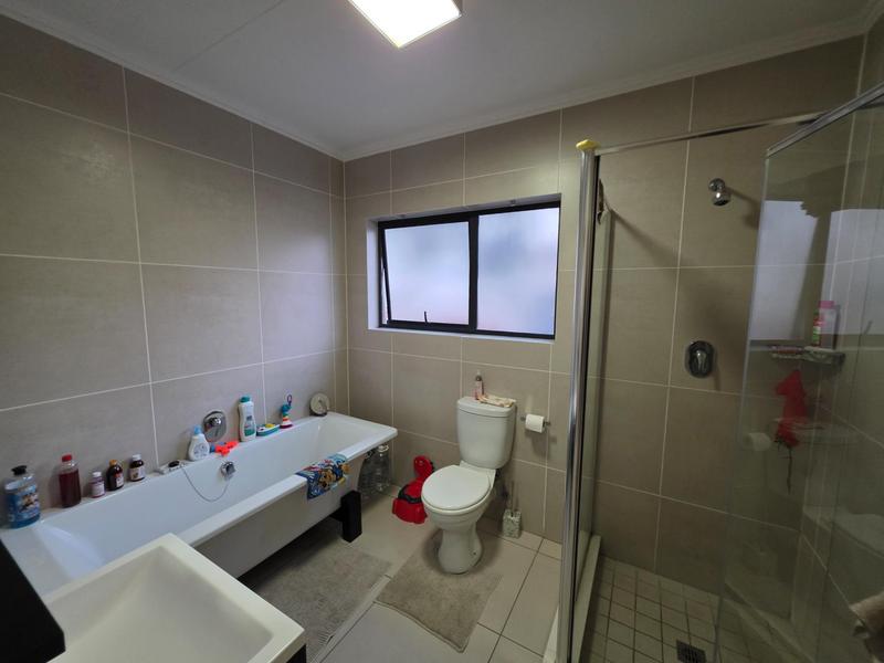 2 Bedroom Property for Sale in Kyalami Gauteng