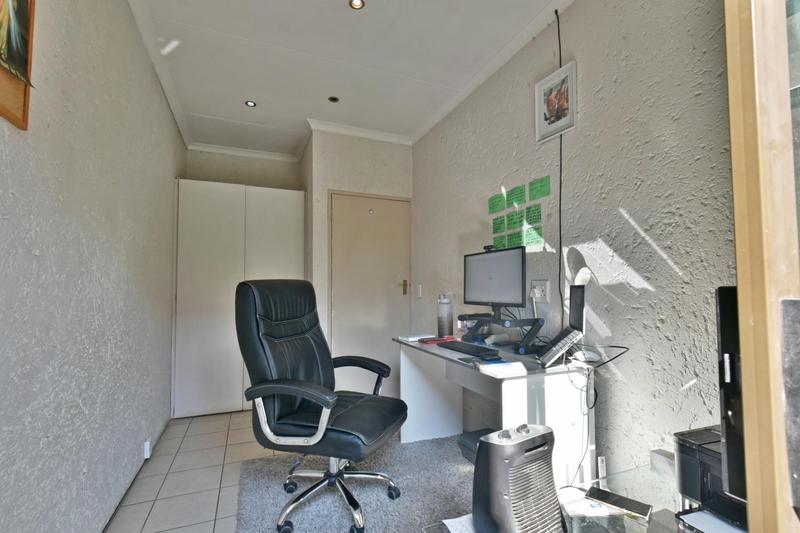 3 Bedroom Property for Sale in Morningside Gauteng