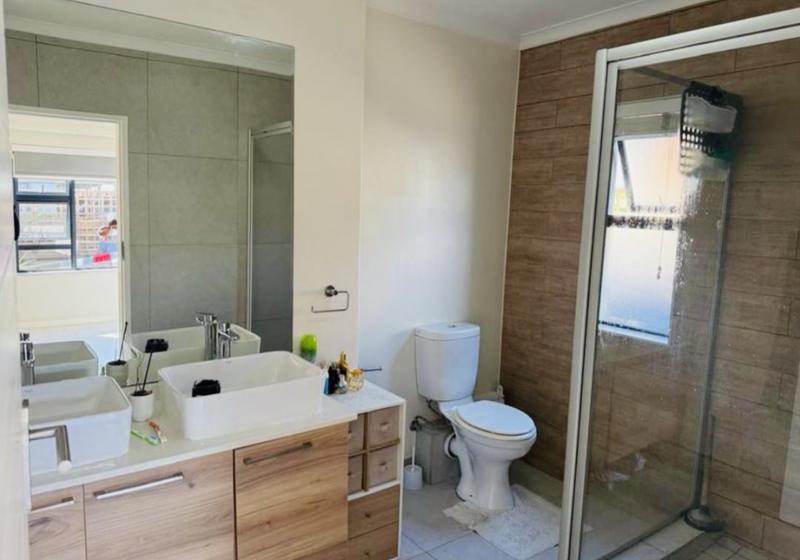 To Let 2 Bedroom Property for Rent in Modderfontein Gauteng