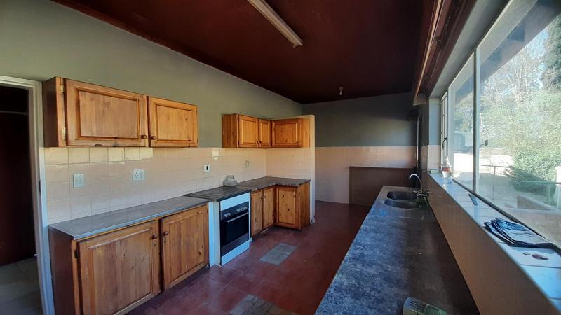To Let 4 Bedroom Property for Rent in Beyers Park Gauteng