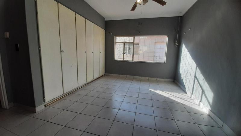 To Let 4 Bedroom Property for Rent in Beyers Park Gauteng