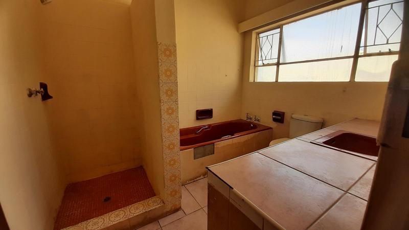 To Let 4 Bedroom Property for Rent in Beyers Park Gauteng