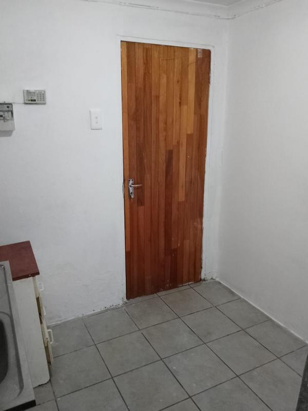 To Let 1 Bedroom Property for Rent in Kensington Gauteng