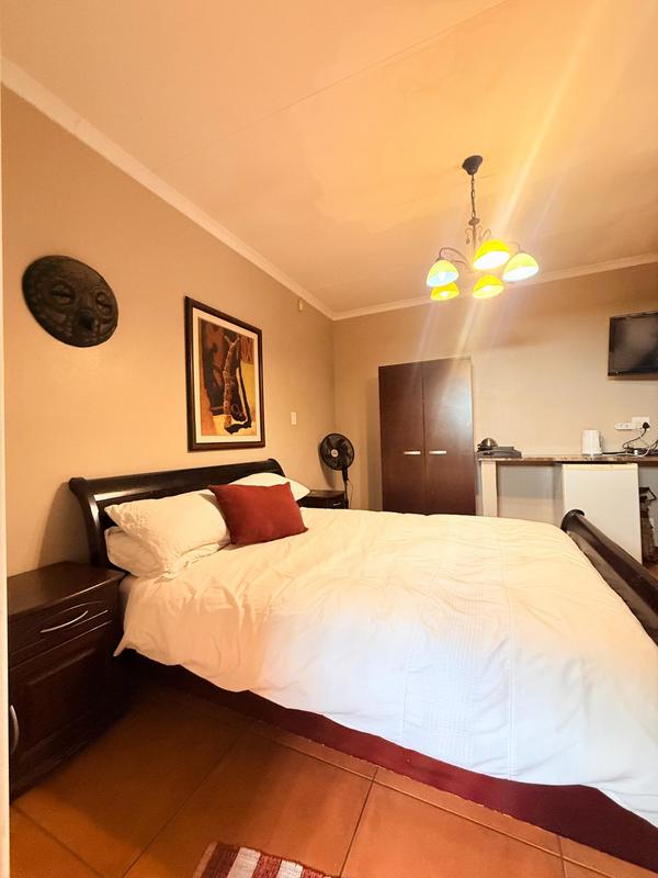 To Let 1 Bedroom Property for Rent in Woodmead Gauteng