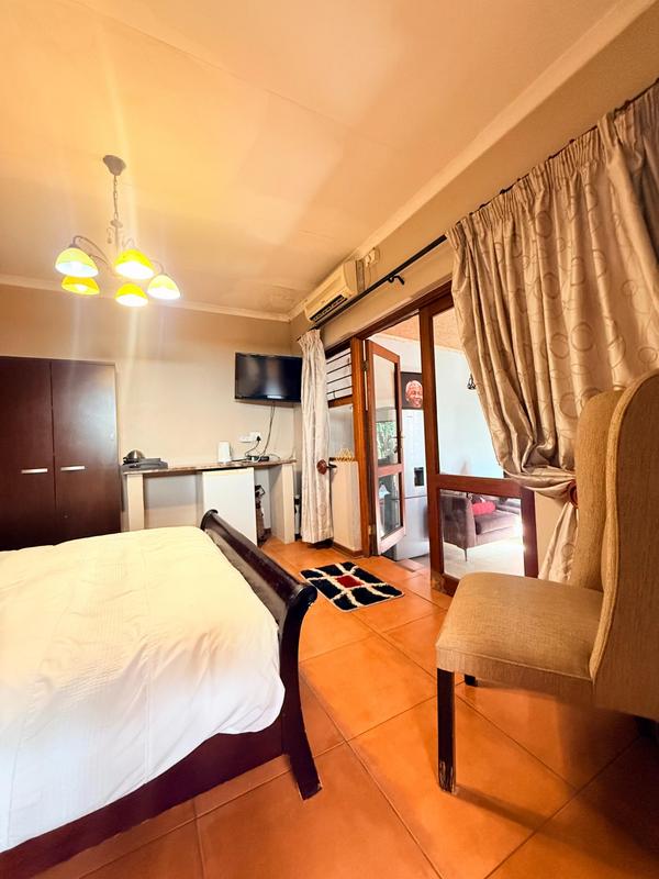 To Let 1 Bedroom Property for Rent in Woodmead Gauteng
