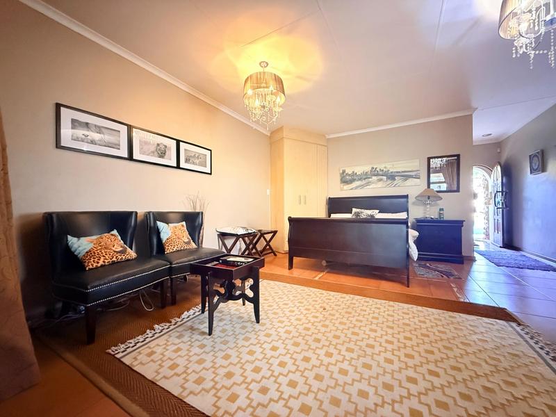 To Let 1 Bedroom Property for Rent in Woodmead Gauteng