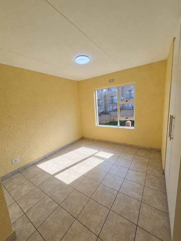 2 Bedroom Property for Sale in Winchester Hills Ext 3 Gauteng