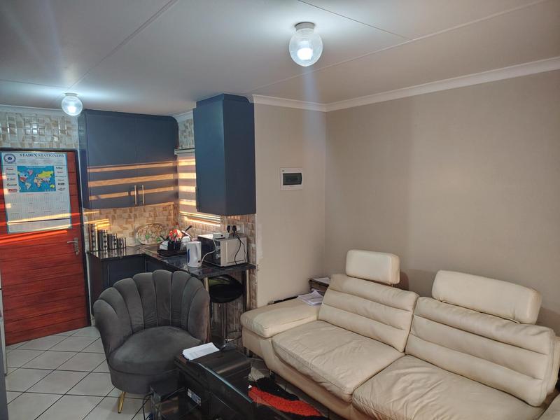 2 Bedroom Property for Sale in Wilfordon Gauteng