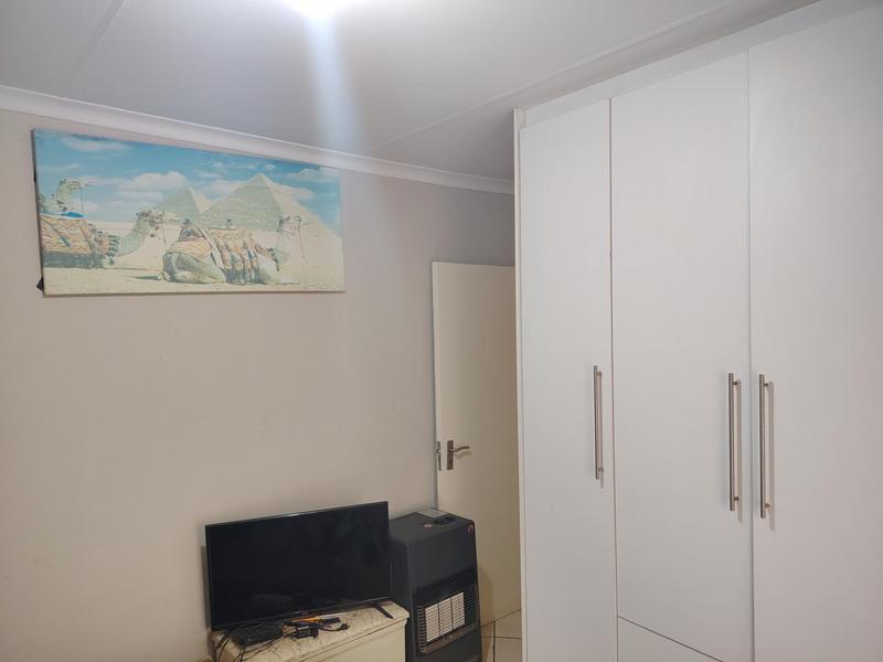 2 Bedroom Property for Sale in Wilfordon Gauteng