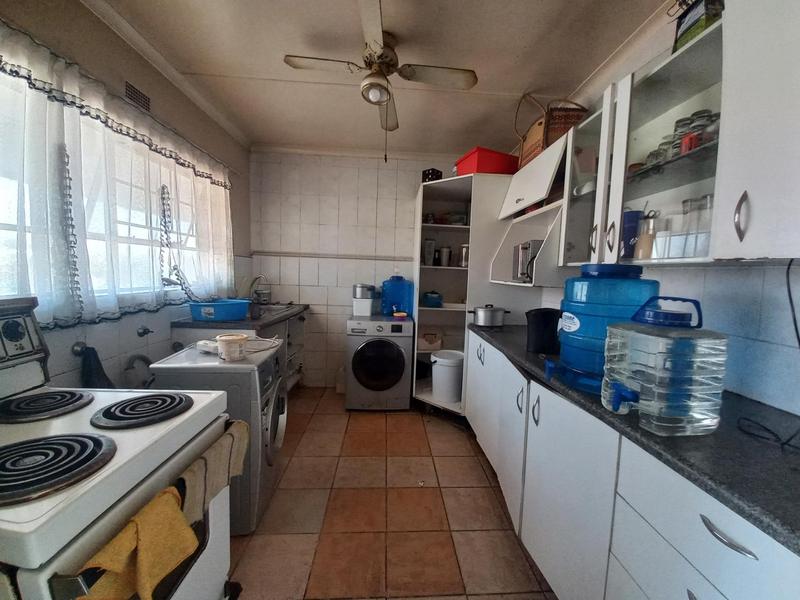 2 Bedroom Property for Sale in Windsor Gauteng