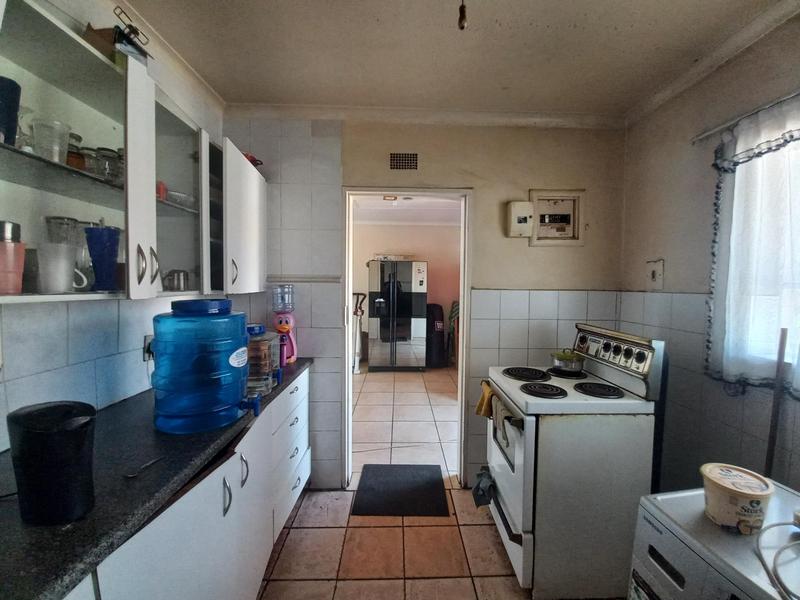 2 Bedroom Property for Sale in Windsor Gauteng