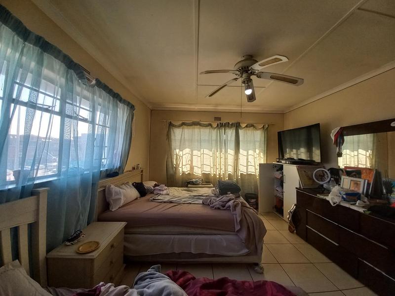 2 Bedroom Property for Sale in Windsor Gauteng
