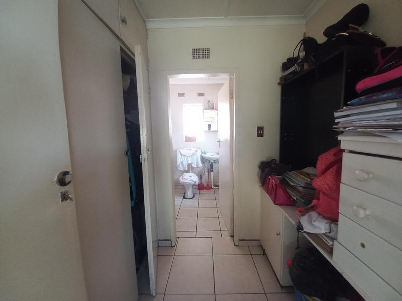 2 Bedroom Property for Sale in Windsor Gauteng