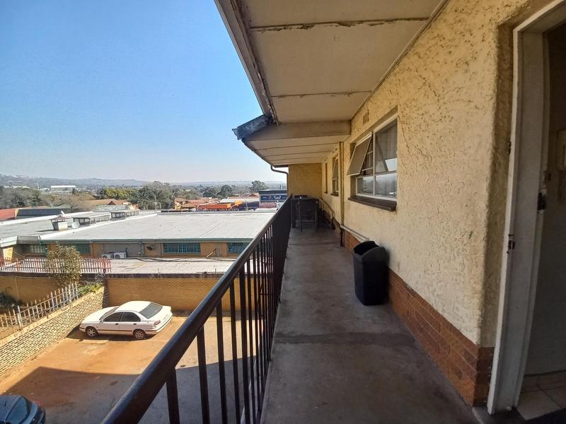 2 Bedroom Property for Sale in Windsor Gauteng