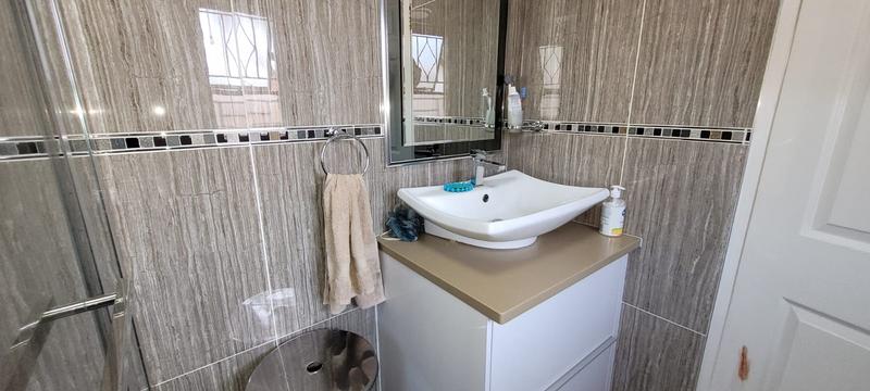 3 Bedroom Property for Sale in Mayberry Park Gauteng