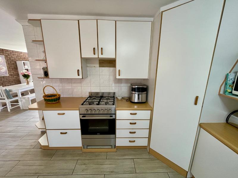 4 Bedroom Property for Sale in Rant En Dal Gauteng