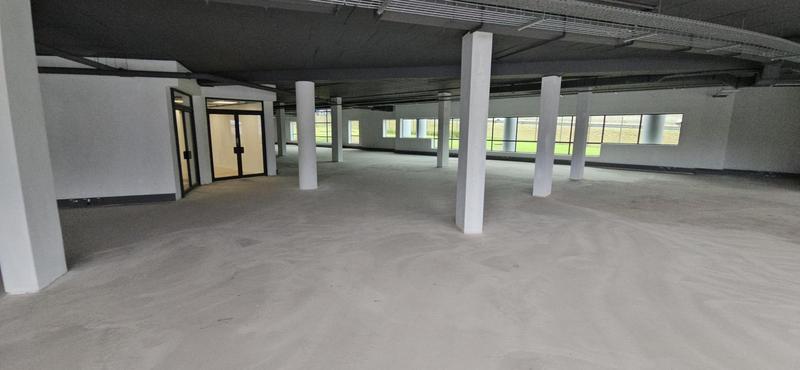 To Let Commercial Property for Rent in Vorna Valley Gauteng
