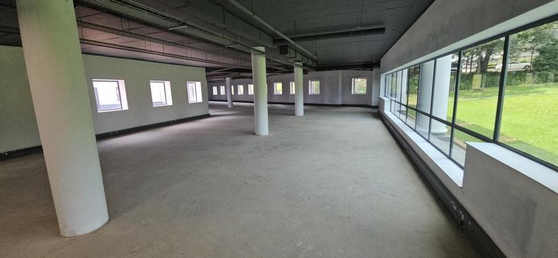 To Let Commercial Property for Rent in Vorna Valley Gauteng