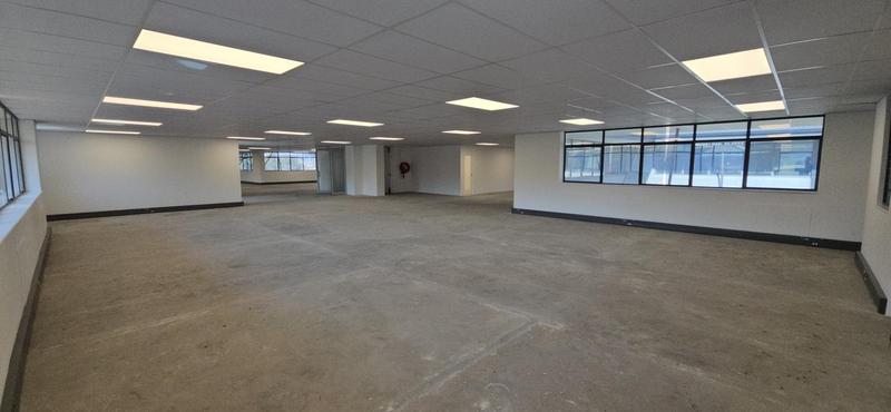 To Let Commercial Property for Rent in Vorna Valley Gauteng