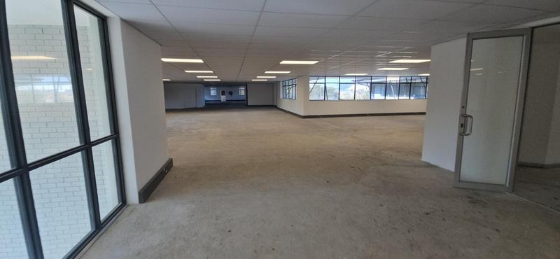To Let Commercial Property for Rent in Vorna Valley Gauteng