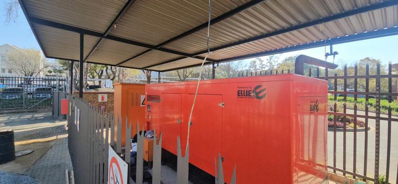 To Let Commercial Property for Rent in Vorna Valley Gauteng