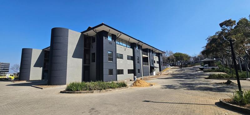 To Let Commercial Property for Rent in Vorna Valley Gauteng