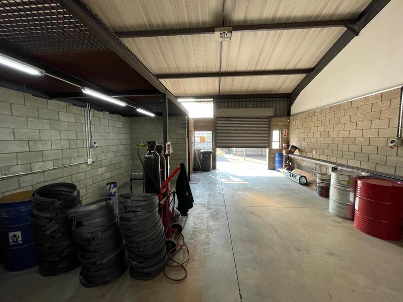 To Let Commercial Property for Rent in Hennopspark Gauteng
