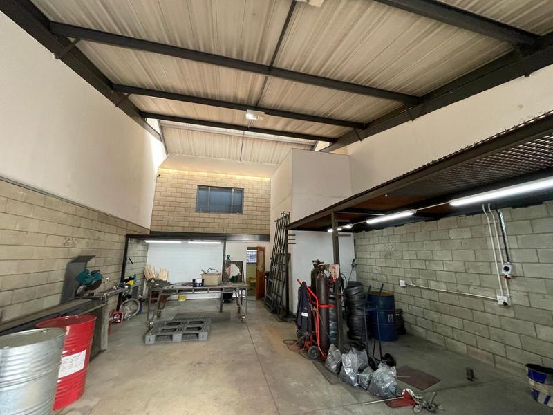 To Let Commercial Property for Rent in Hennopspark Gauteng