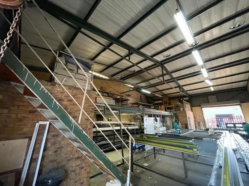 To Let Commercial Property for Rent in Hennopspark Gauteng