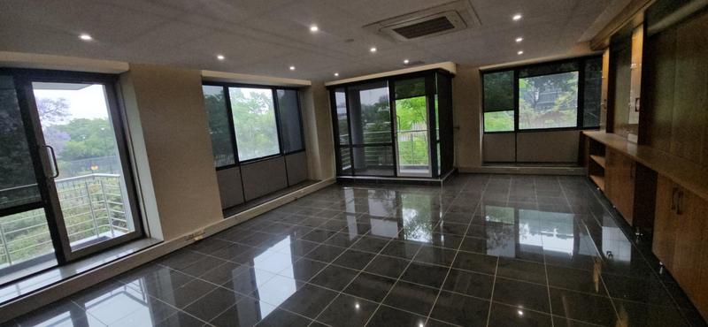 To Let Commercial Property for Rent in Randjespark Gauteng