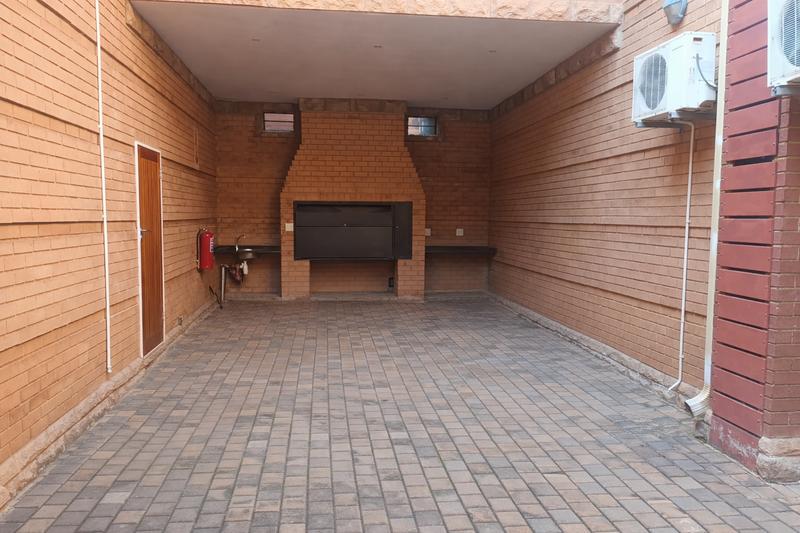 To Let Commercial Property for Rent in Route 21 Business Park Gauteng