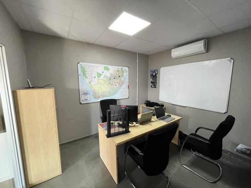 To Let Commercial Property for Rent in Knoppieslaagte Gauteng