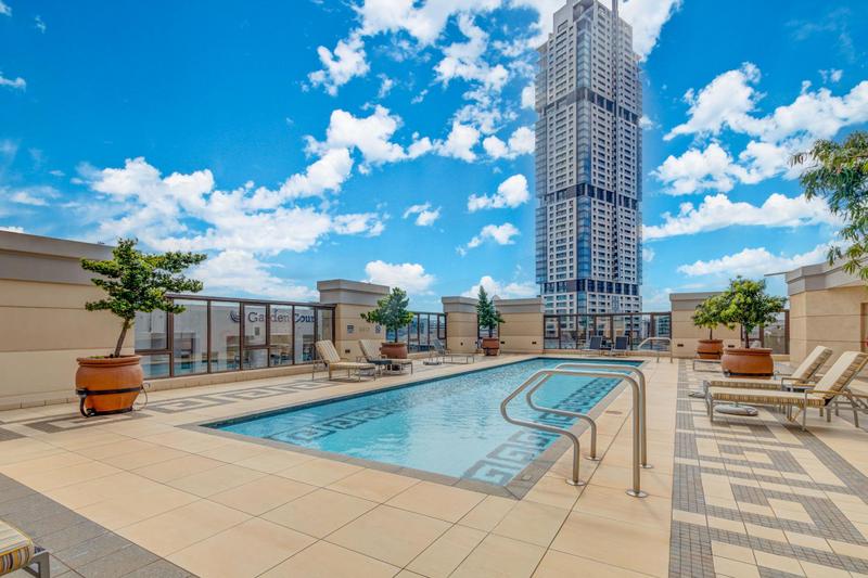 2 Bedroom Property for Sale in Sandton Central Gauteng