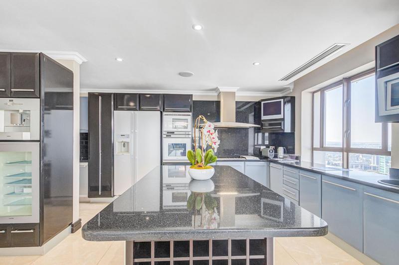 2 Bedroom Property for Sale in Sandton Central Gauteng