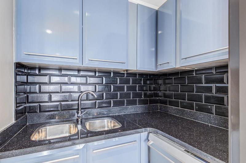 2 Bedroom Property for Sale in Sandton Central Gauteng