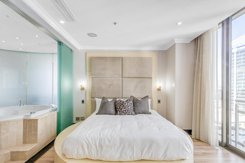 2 Bedroom Property for Sale in Sandton Central Gauteng