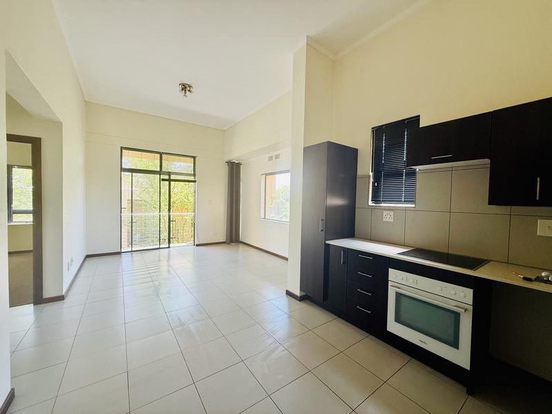 To Let 2 Bedroom Property for Rent in Jackal Creek Golf Estate Gauteng