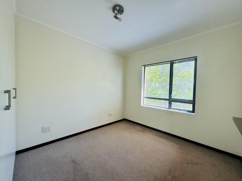 To Let 2 Bedroom Property for Rent in Jackal Creek Golf Estate Gauteng