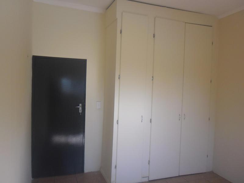 To Let 1 Bedroom Property for Rent in Gezina Gauteng