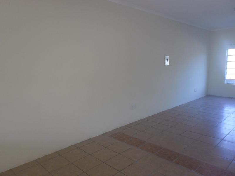 To Let 1 Bedroom Property for Rent in Gezina Gauteng